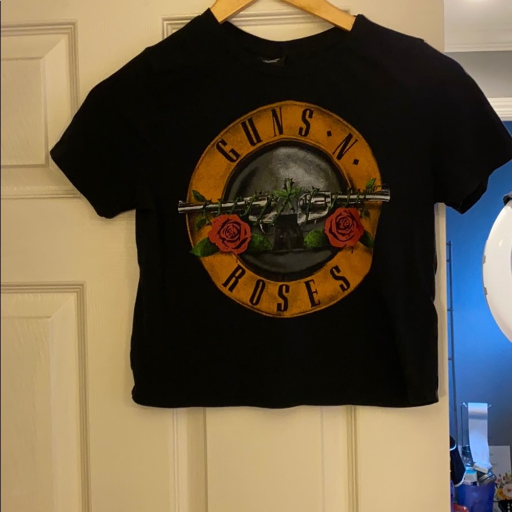 Guns & Roses crop top